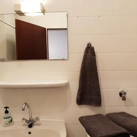 Mi Casa 5 *