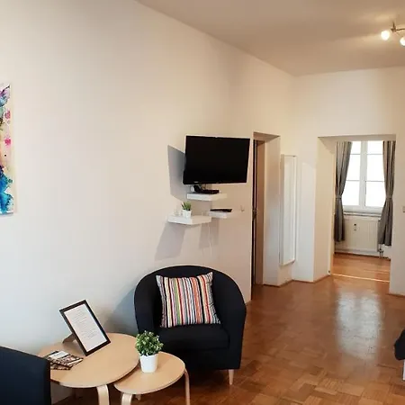 Mi Casa 5 Апартаменты *